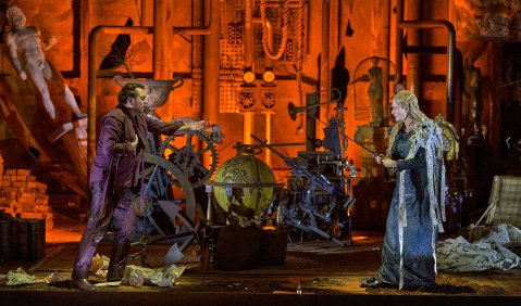 Tristan und Isolde. II. Aufzug. Andreas Schager (Tristan), Camilla Nylund (Isolde). © Bayreuther Festspiele / Enrico Nawrath Tristan und Isolde. II. Aufzug. Andreas Schager (Tristan), Camilla Nylund (Isolde). © Bayreuther Festspiele / Enrico Nawrath
