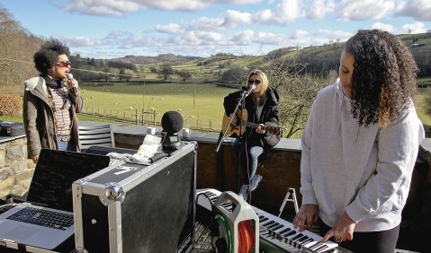 Irland: Ty Cerdd CoDI SELF composer project. Foto: Matthew Thistlewood