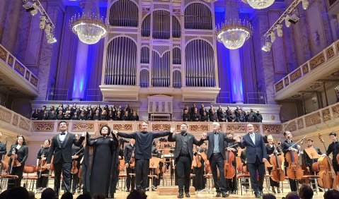 Ensemble der Berliner Operngruppe. Foto: Roland H. Dippel