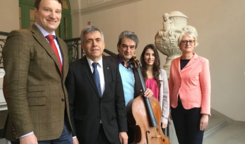 Hagen W. Lippe-Weißenfeld (Intendant), Michael Harig (Schirmherr), Ramón Jaffé (Künstlerischer Leiter), Serafina Jaffé (Künstlerische Leiterin), Birgit Weber (Beigeordnete) Foto: © Kammermusikfest Oberlausitz