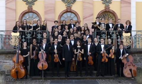 Jetzt für Eignungsprüfungen am Musikgymnasium Schloss Belvedere Weimar bewerben. Foto: Musikgymnasium Schloss Belvedere