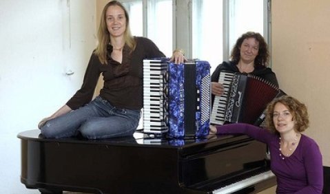 Mitarbeiterinnen des Festivals: Kerstin Herrn, Doris Schmitten, Katrin Petlusch. Foto: ddp