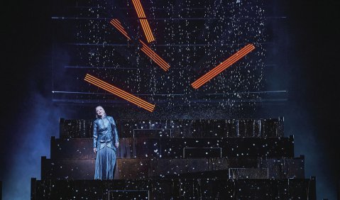 Foto: Semperoper Dresden/Ludwig Olah Foto: Semperoper Dresden/Ludwig Olah