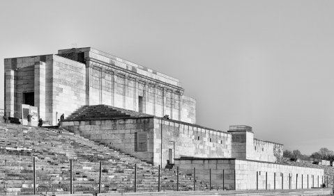 Zeppelintribüne-Reichsparteitagsgelände-Nürnberg, © Volker Blumenthaler